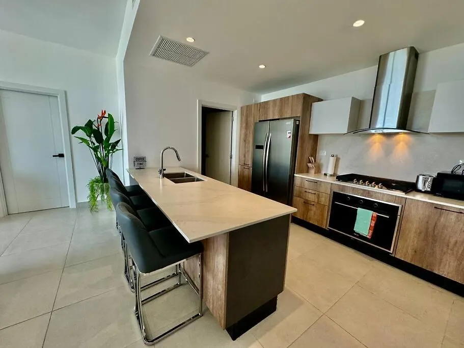 Luxury Retreat Condo 3Br Pool & Spa Azzure-Cap Cana Punta Cana Appartamento